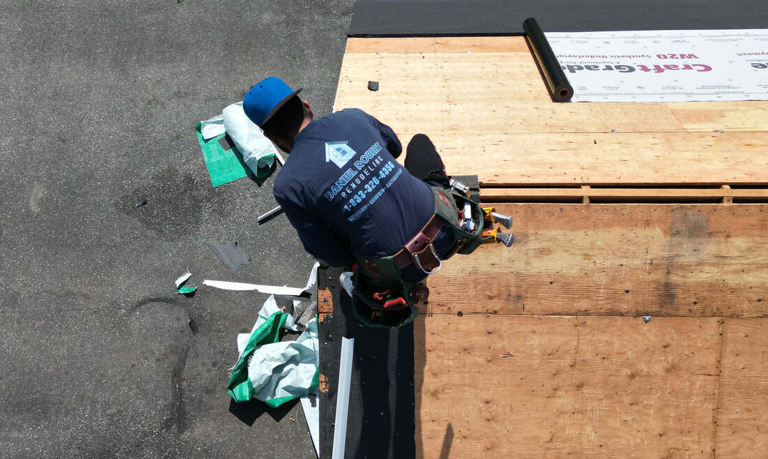 daniel robert remodeling roofer installing a roof in south jersey